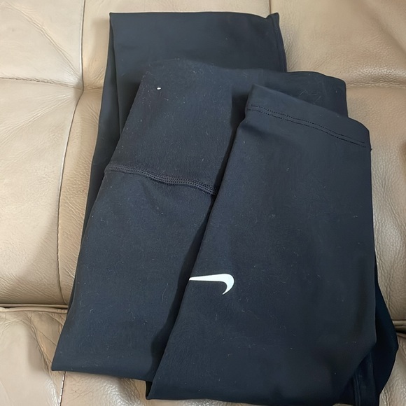 Nike Dri-Fit Leggings Small - Picture 4 of 4